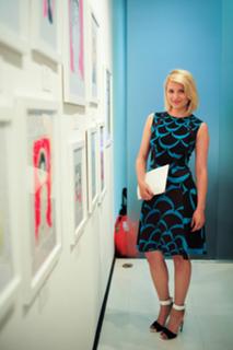 Dianna Agron feet photo thumbnail