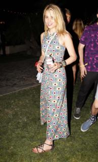 Dianna Agron feet photo thumbnail