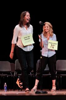 Dianna Agron feet photo thumbnail