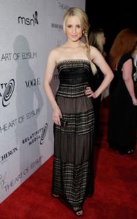 Dianna Agron feet photo thumbnail