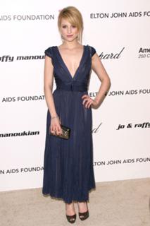 Dianna Agron feet photo thumbnail