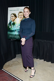 Dianna Agron feet photo thumbnail