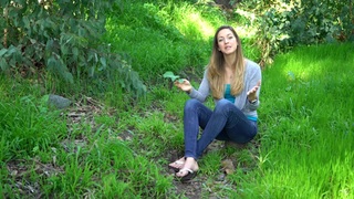 Dianna Cowern feet photo 6