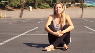 Dianna Cowern feet photo 9