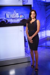 Dianna Russini feet photo thumbnail