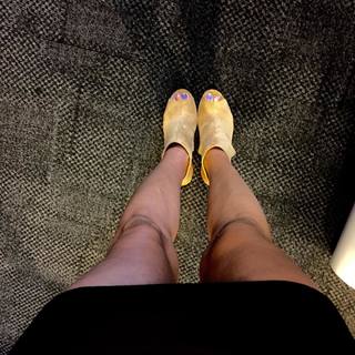 Dianna Russini feet photo thumbnail