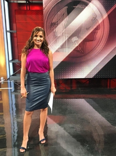 Dianna Russini feet photo thumbnail