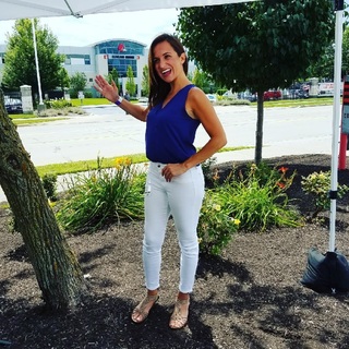 Dianna Russini feet photo thumbnail