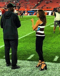 Dianna Russini feet photo thumbnail