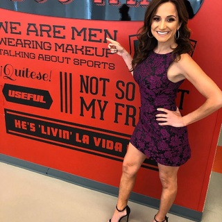 Dianna Russini feet photo thumbnail