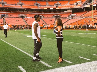 Dianna Russini feet photo thumbnail