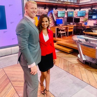 Dianna Russini feet photo thumbnail