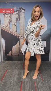 Dianna Russini feet photo thumbnail