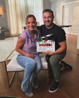 Dianna Russini feet photo thumbnail