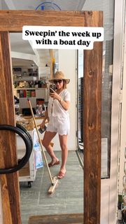 Dianna Russini feet photo thumbnail