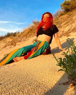 Dianne Buswell feet photo 2