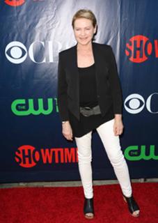 Dianne Wiest feet photo 19