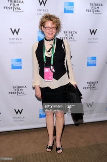 Dianne Wiest feet photo 7