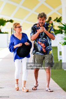 Dianne Wiest feet photo 4