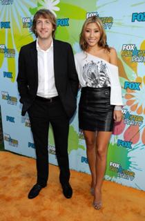 Dichen Lachman feet photo thumbnail