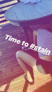 Dichen Lachman feet photo thumbnail