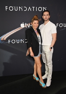 Dichen Lachman feet photo thumbnail