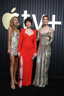 Dichen Lachman feet photo thumbnail
