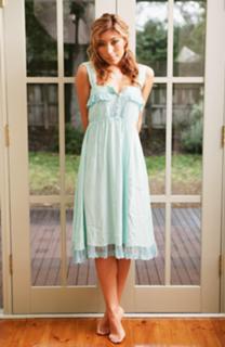 Dichen Lachman feet photo thumbnail