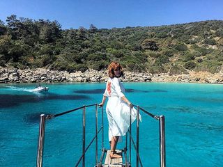 Didem Balçin feet photo 2
