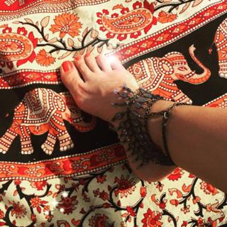 Didem Soydan feet photo thumbnail