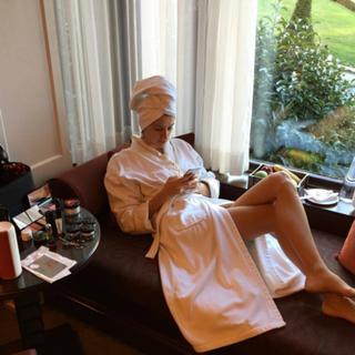 Didem Soydan feet photo thumbnail