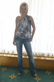 Dido feet photo thumbnail