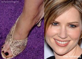 Dido feet photo thumbnail