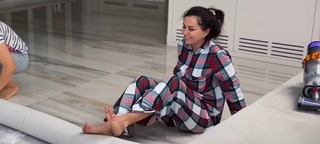 Dilan Polat feet photo 6
