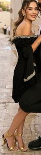 Dilan Polat feet photo 14