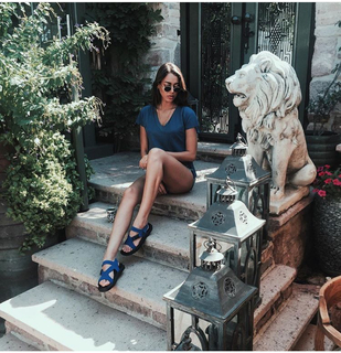 Dilan Çiçek Deniz feet photo thumbnail