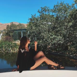 Dilan Çiçek Deniz feet photo thumbnail