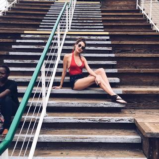 Dilan Çiçek Deniz feet photo thumbnail