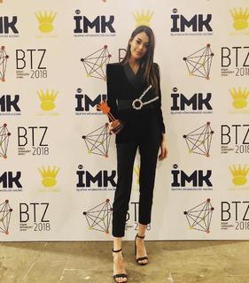 Dilan Çiçek Deniz feet photo thumbnail