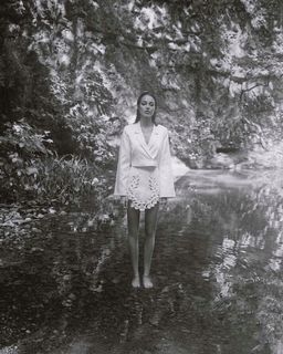 Dilan Çiçek Deniz feet photo thumbnail