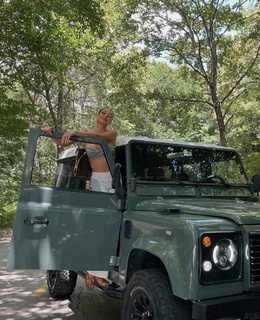 Dilan Çiçek Deniz feet photo thumbnail