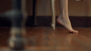 Dilan Çiçek Deniz feet photo thumbnail