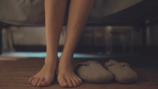 Dilan Çiçek Deniz feet photo thumbnail