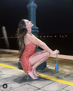 Dilan Çiçek Deniz feet photo thumbnail