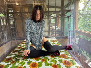 Dilara Zinatullina feet photo 9