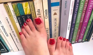 Dilek Kaya feet photo 14