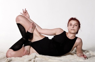 Dilek Kaya feet photo 10