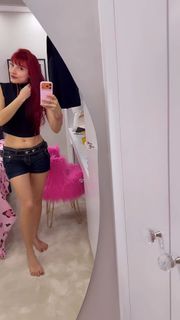 Dilek Kaya feet photo 14