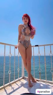 Dilek Kaya feet photo 10
