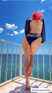 Dilek Kaya feet photo 7